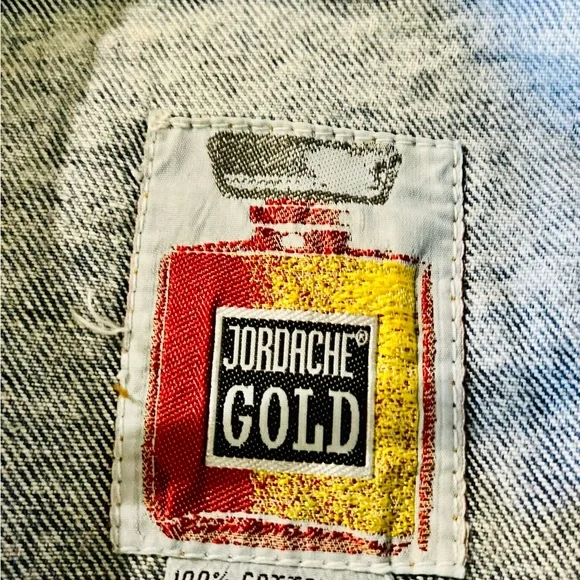 JORDACHE Jean Jacket Size M, with gold accents acid wash - Picture 3 of 6
